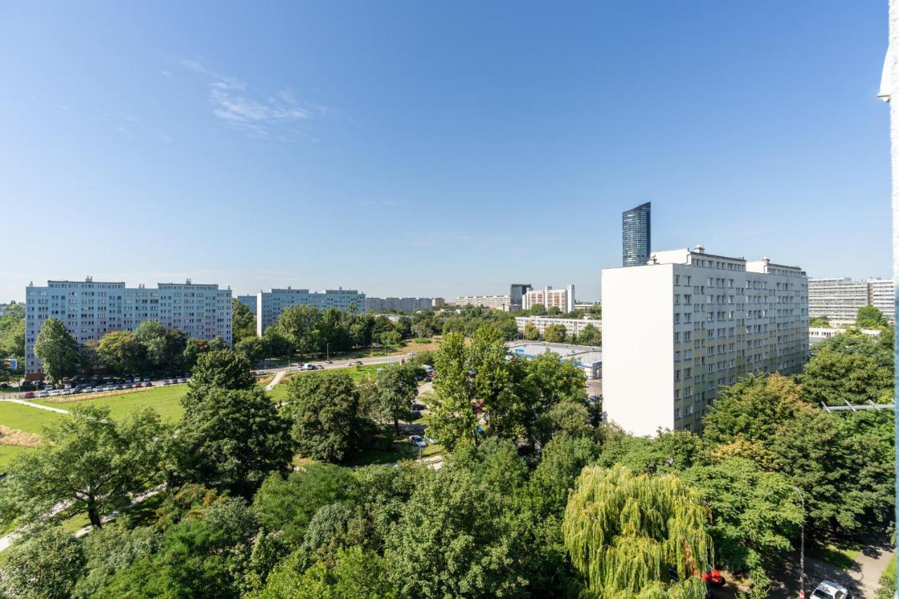 Stylish Apartment Near Wroclavia For 4 Guests By Noclegi Renters Wroclaw Luaran gambar